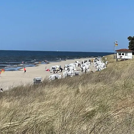 33- Mit Balkon Apartament