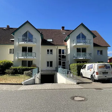 33- Mit Balkon * Zempin