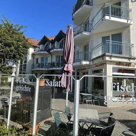 33- Mit Balkon *